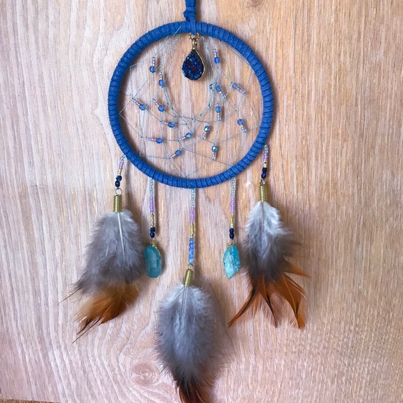 Blue crystal dream catcher - Picture 1 of 4
